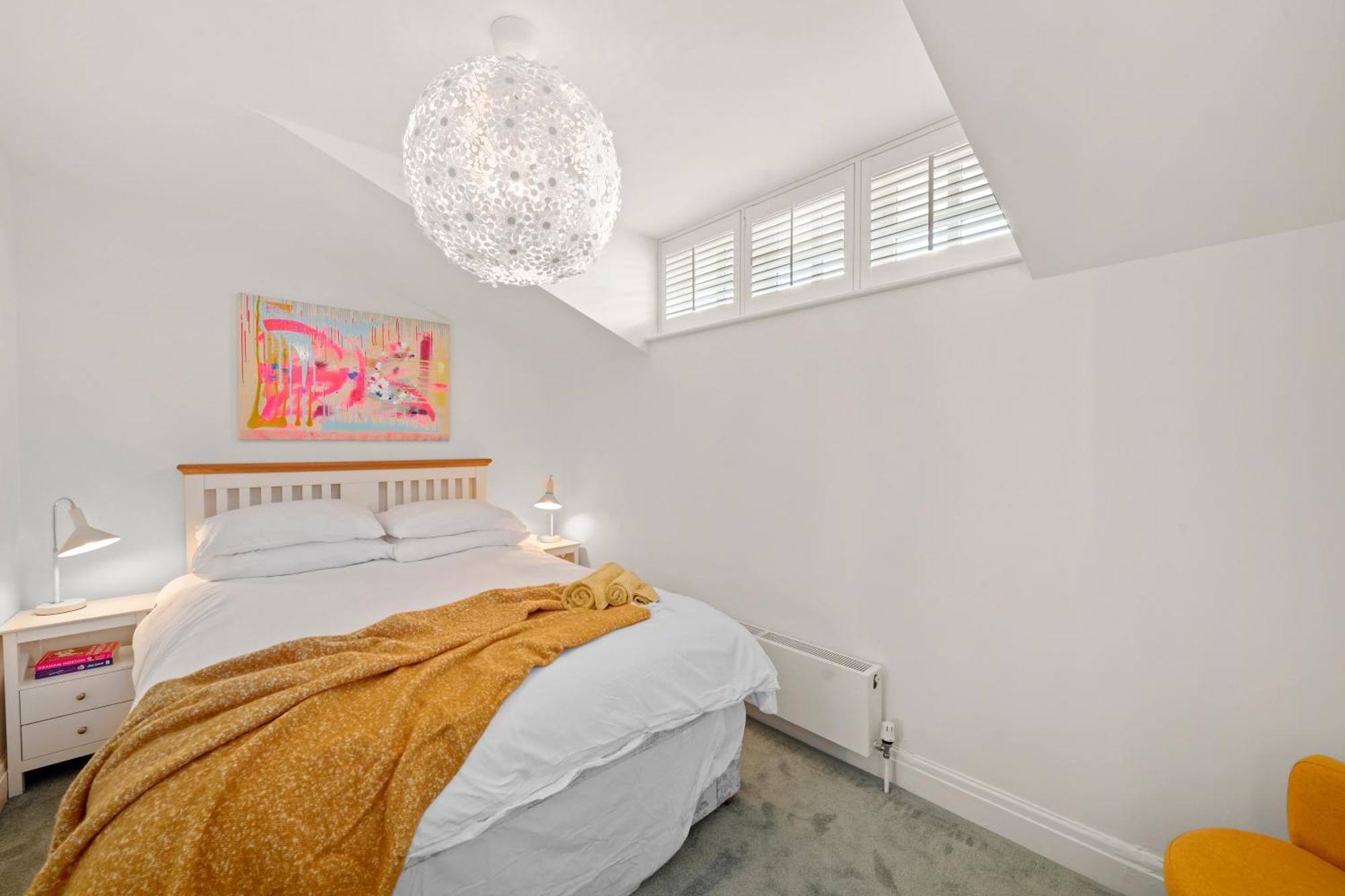 3 Bedroom Mews Home - Clapham Common - Free Private Parking - Sleeps 5 - Newly Refurbished - Sweetpea & Pillow Properties Londra Dış mekan fotoğraf